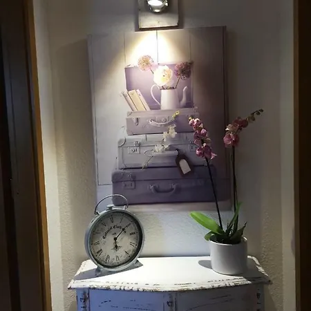 D'estelle Apartment *